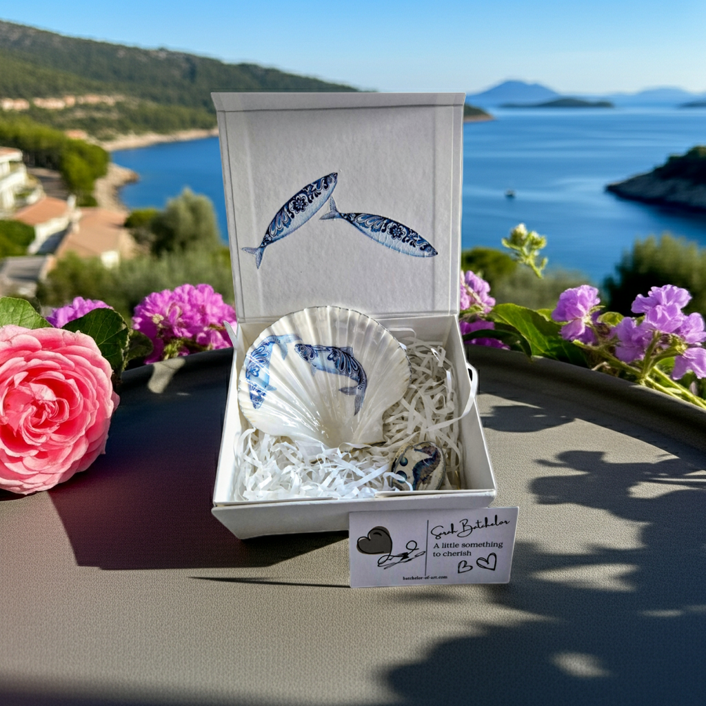 Blue & White Sea Shell Trinket Dish